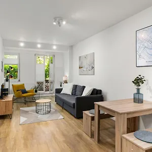Appartement City-apartment Direkt In Den Parkanlagen, BRE